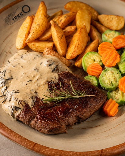Rosemary Steak / Rice / Sautéed Vegetables / 700g